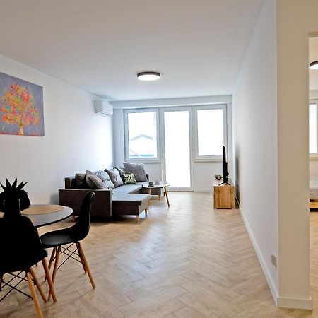 Apartamenty Lutostanskiego Z Klimatyzacja Suwalki Luaran gambar